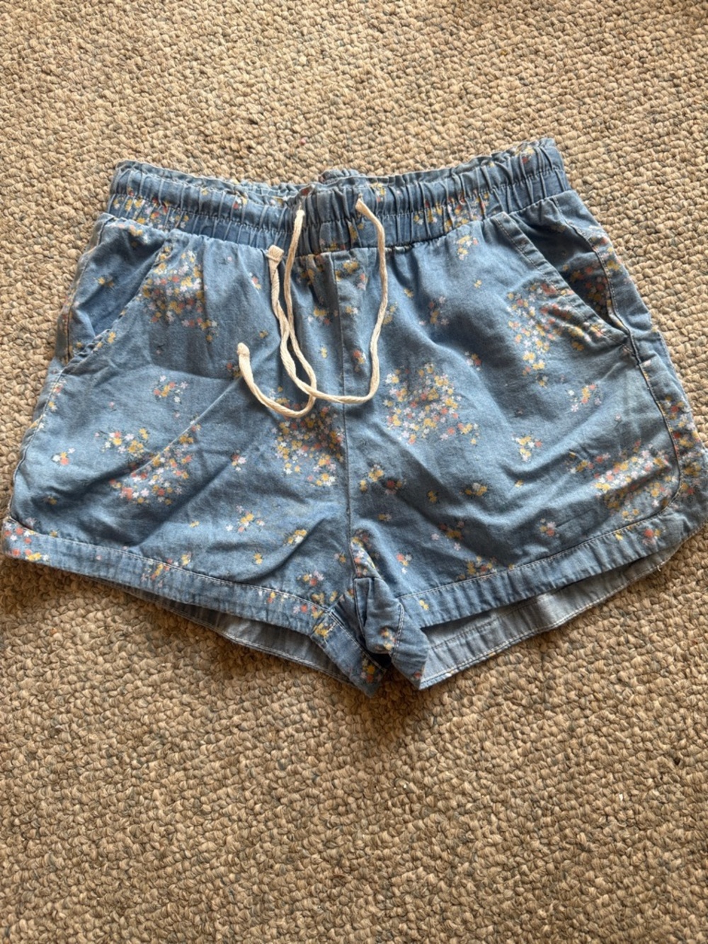 Jolt Light Blue Floral Drawstring Athletic Shorts